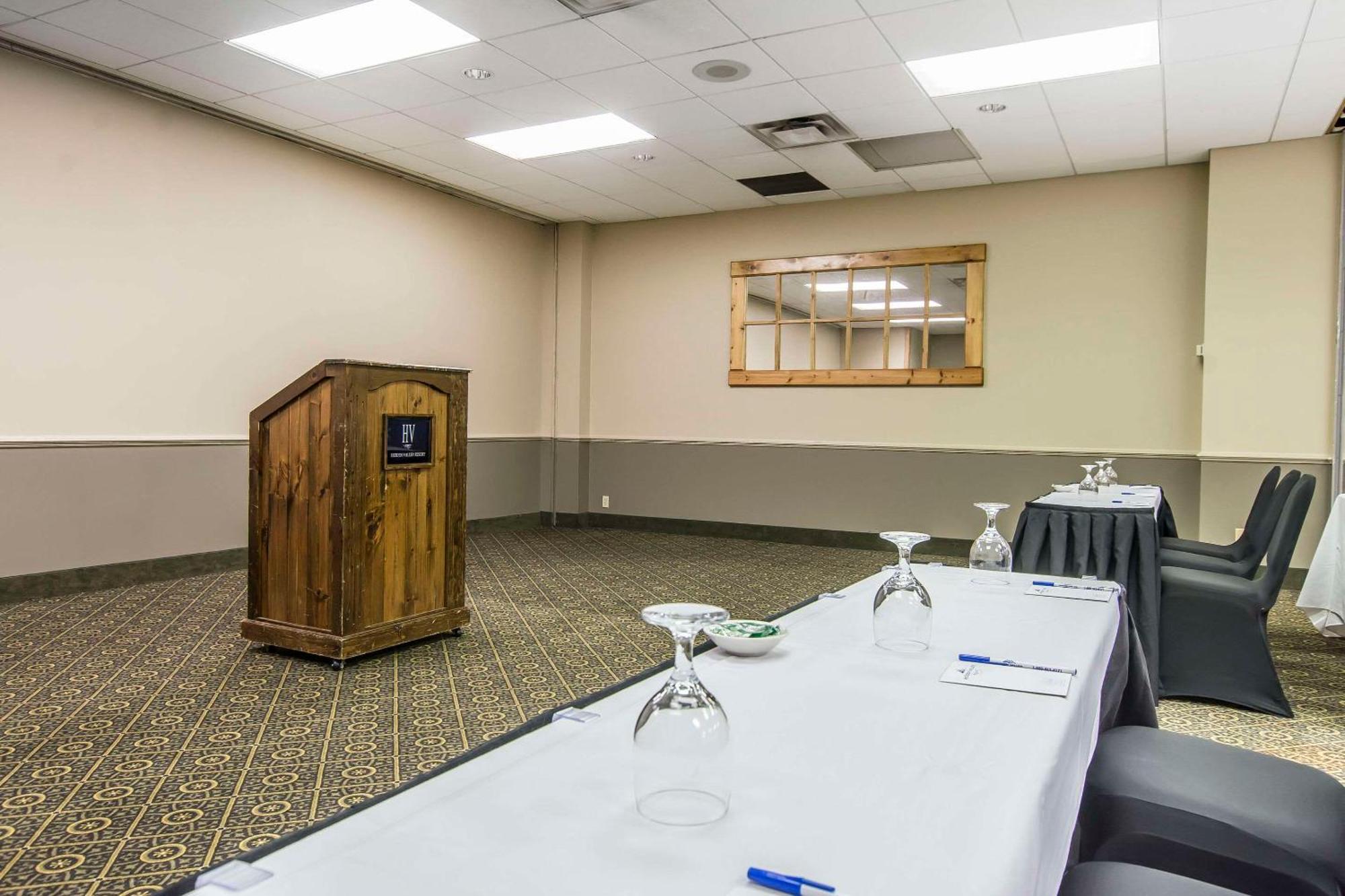 Hidden Valley Resort, Ascend Hotel Collection Huntsville Bagian luar foto