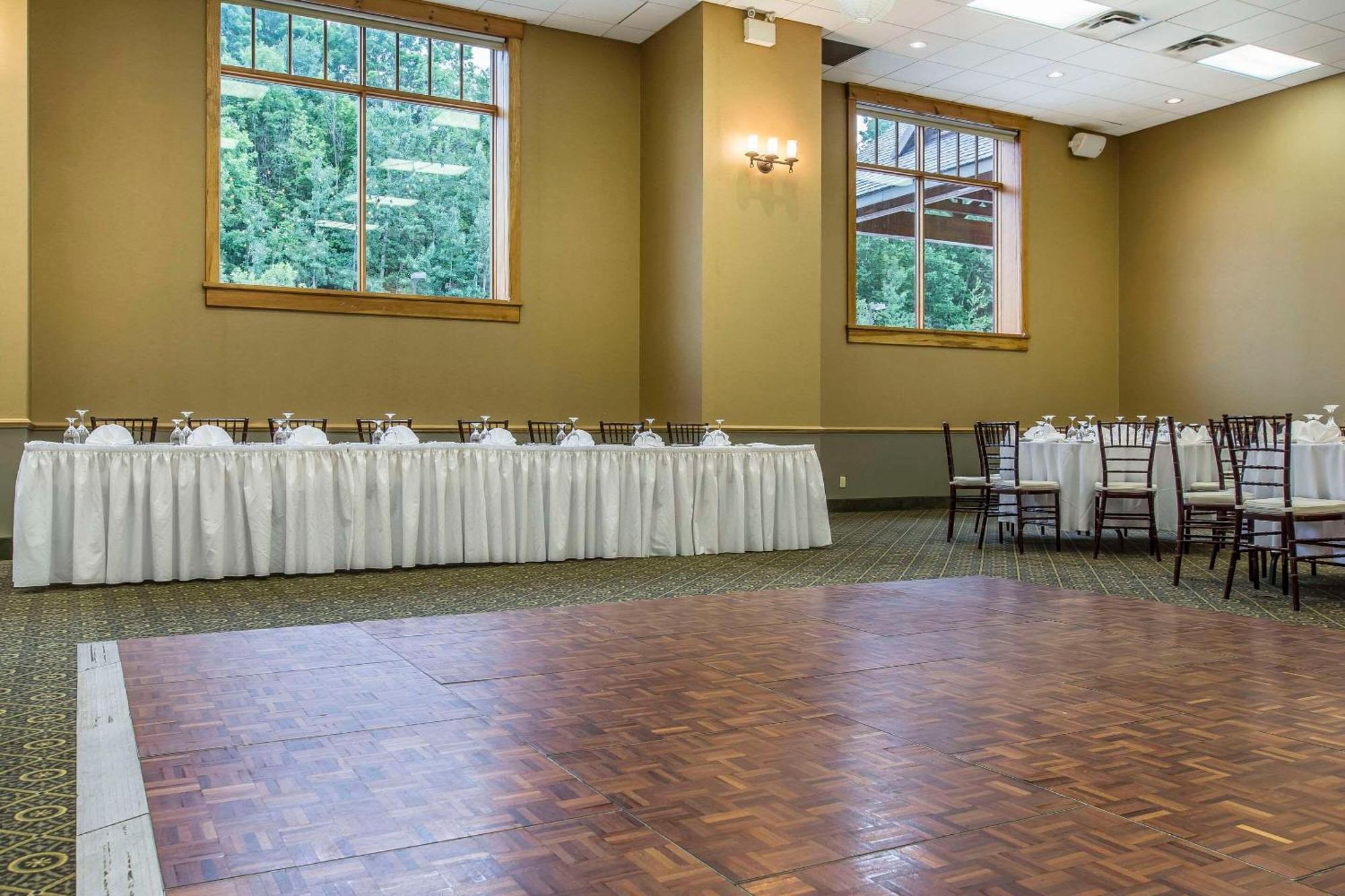 Hidden Valley Resort, Ascend Hotel Collection Huntsville Bagian luar foto